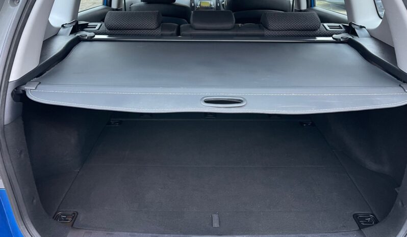 
								HYUNDAI I30 1.6 Comfort full									