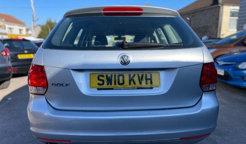 
								VOLKSWAGEN GOLF 1.6 TDI 105 SE 5dr DSG full									